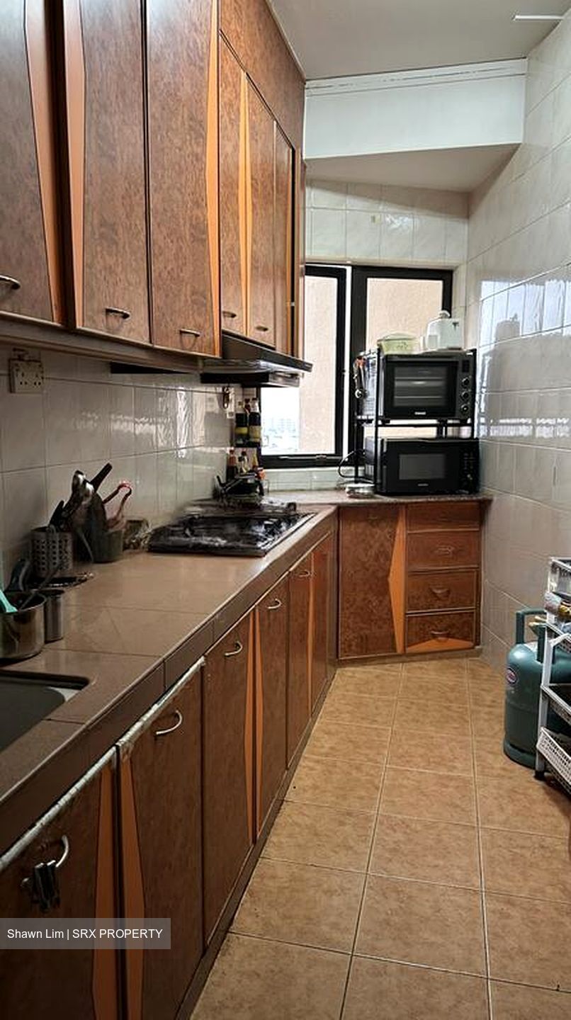 Bayshore Park (D16), Condominium #449940661